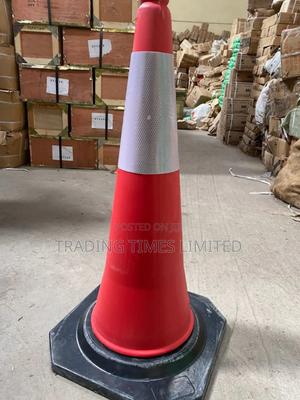75 Cm Safety Traffic Cones - main view