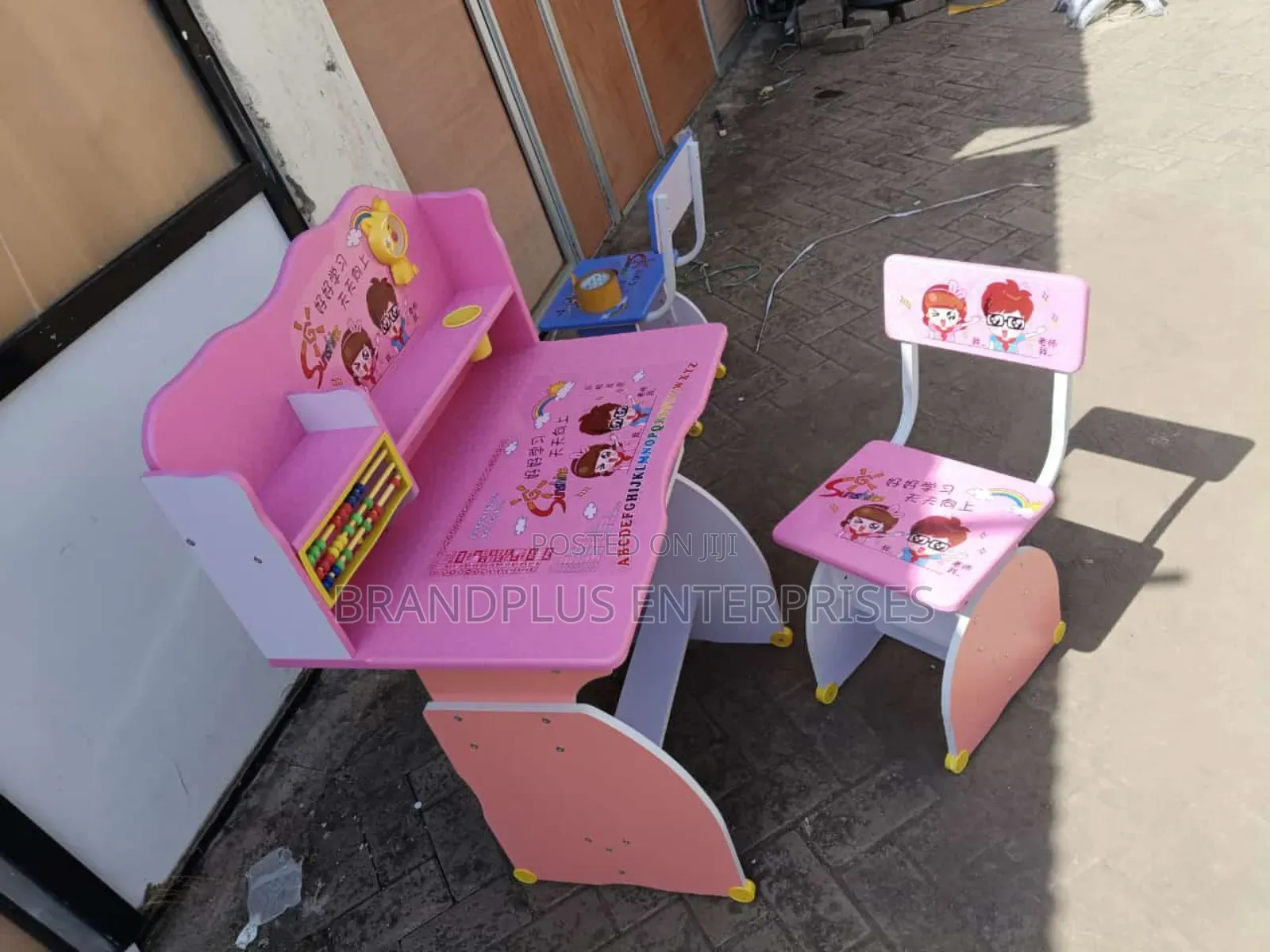 Early Learning Kids Desk
