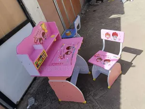 Early Learning Kids Desk