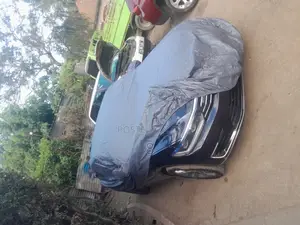 Heavy-Duty Car Cover With UV Protection – Ideal for Outdoor