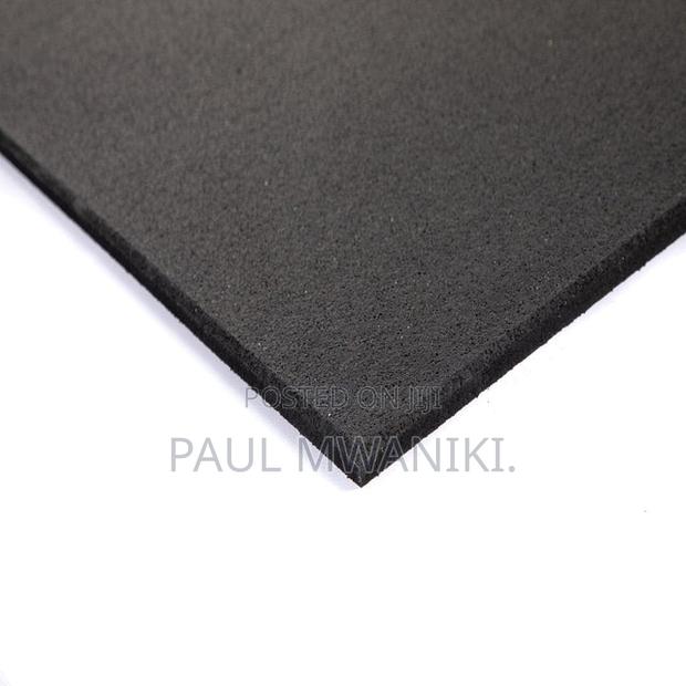 Gym Floor Tile - Rubber Heavy Duty Gym Flooring Mats - thumbnail 2