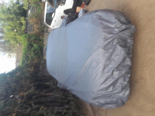 All-Weather Heavy-Duty Car Cover – Ultimate Vehicle Protecti