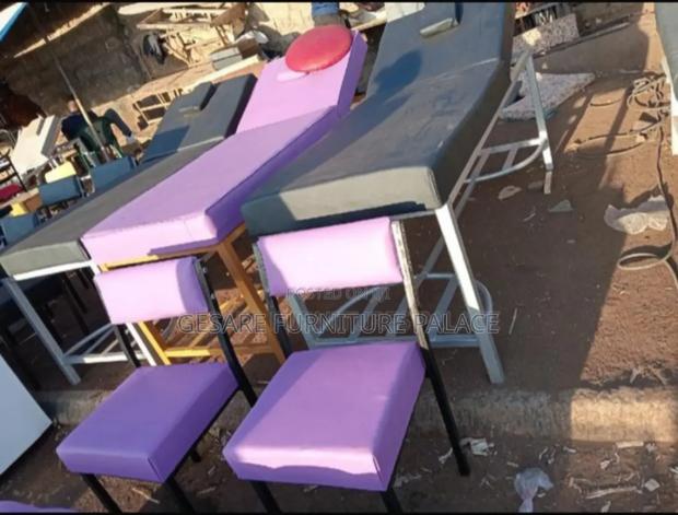 Pedicure /Manicure Bed - main view