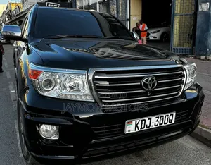 Toyota Land Cruiser 2016 Black