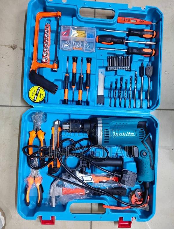 Makita COMPLETE 117 Drill Set 750W