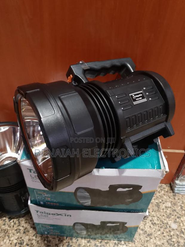 Led Search Light 100 Watts ,12000 Mah,10 HRS Long Life - main view