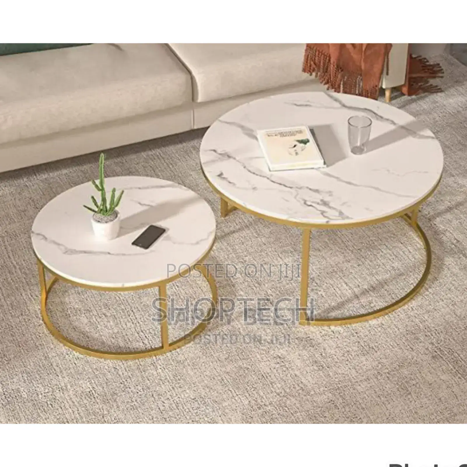 Plain Nesting Table