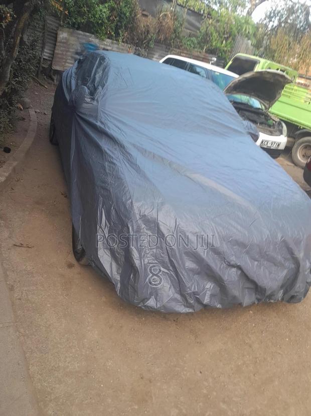 Weatherproof Heavy-Duty Car Cover – Tear-Resistant Durable
