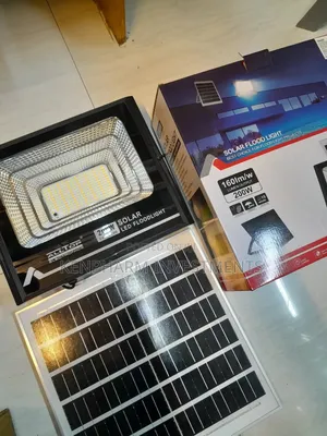 200 Watts Solar LED Floodlight; Outdoor Waterproof Lighting