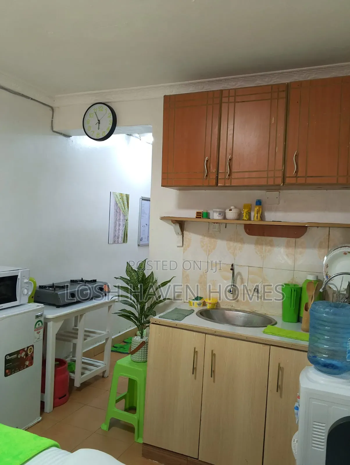 Elegant Lantern Green Studio Airbnb Along Thika Road (TRM)