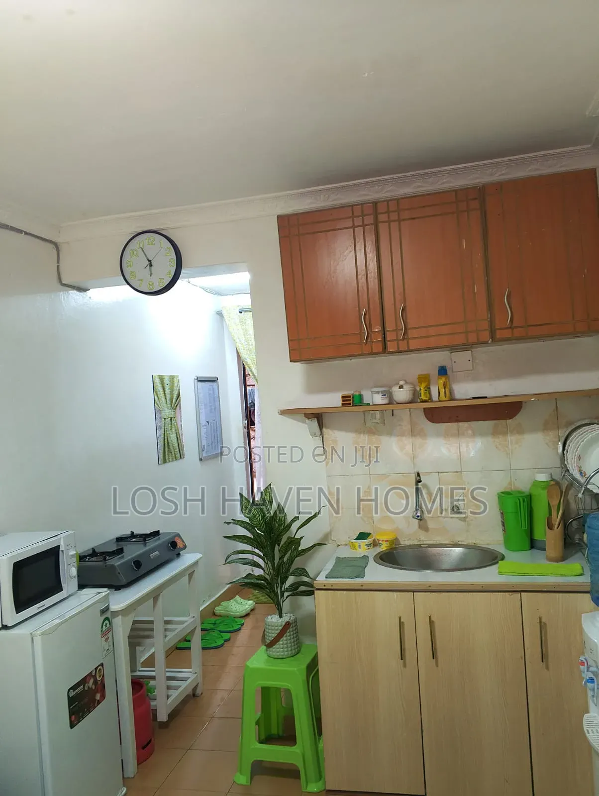 Elegant Lantern Green Studio Airbnb Along Thika Road (TRM)