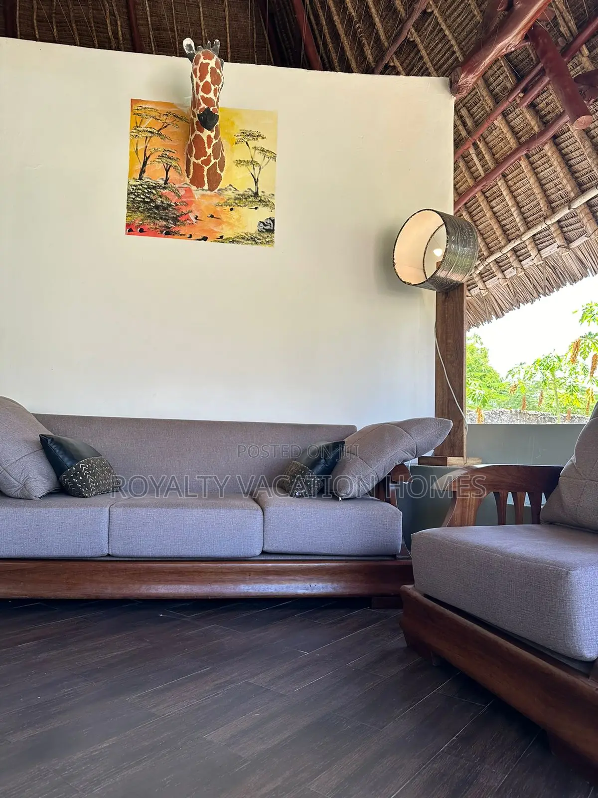 2br Holiday Cottage in Diani Beach: With a Swimming Pool