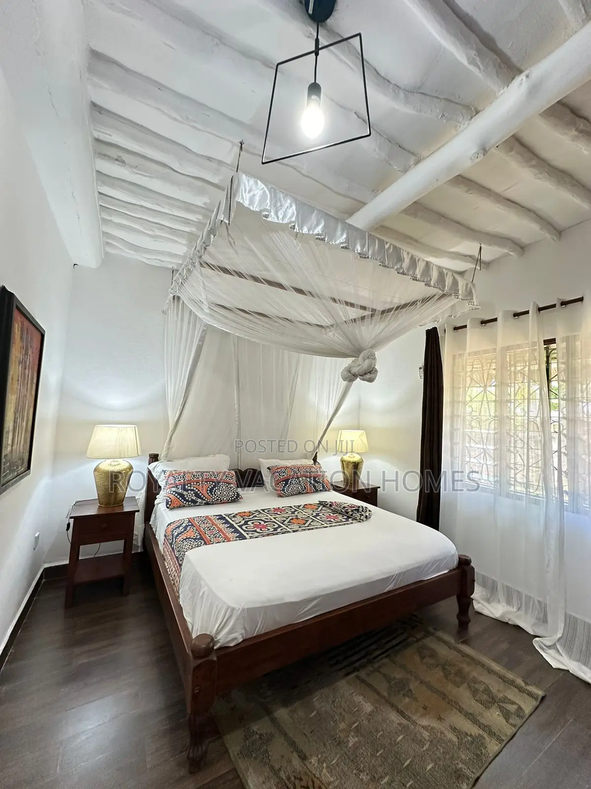 2br Holiday Cottage in Diani Beach: With a Swimming Pool
