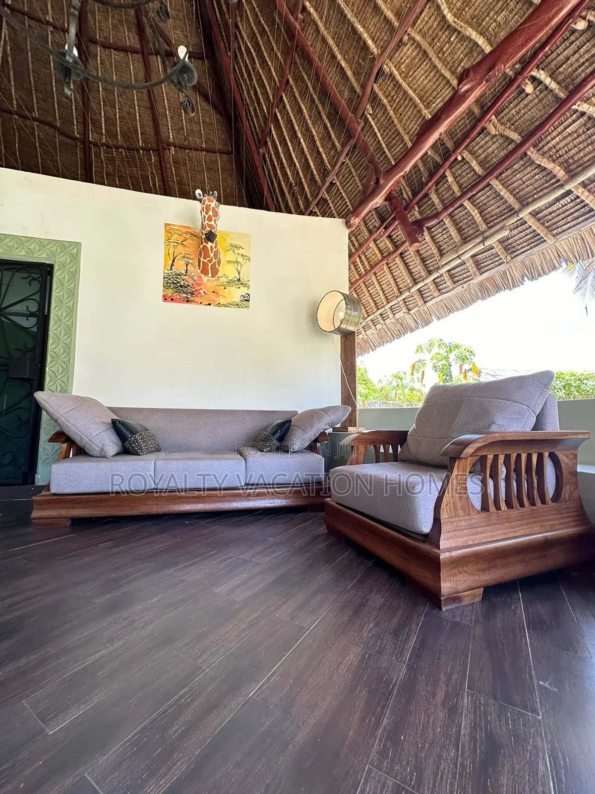 2br Holiday Cottage in Diani Beach: With a Swimming Pool