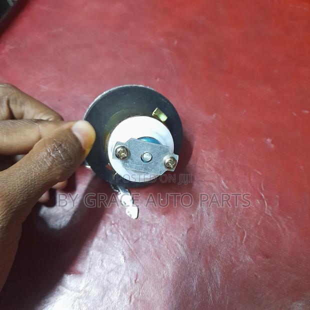 Fuel Cap for Landcruiser - thumbnail 2