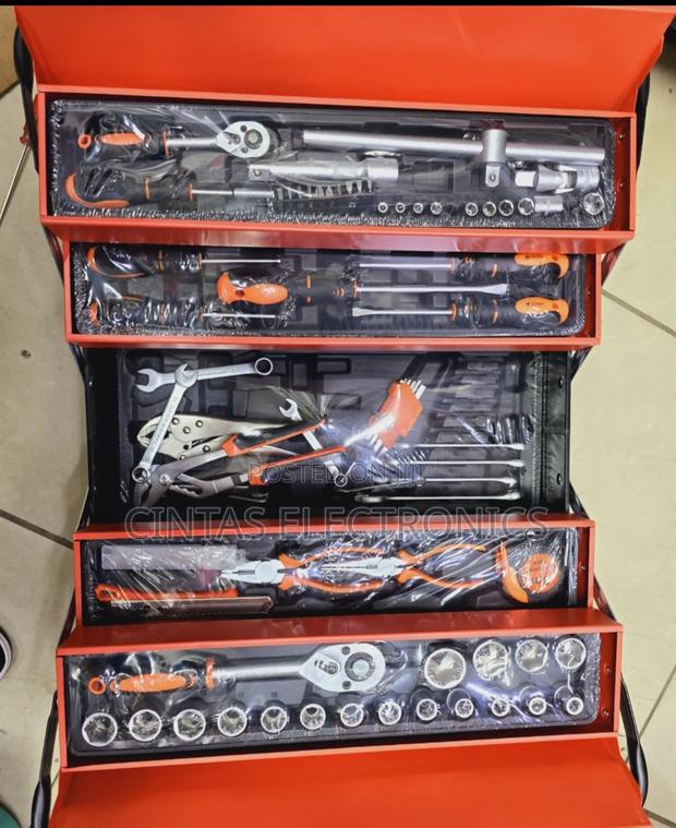 Rachet Vanadium Chrome 85pc Spanner - main view