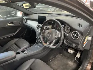 Mercedes-Benz GLC-Class 2019 Black