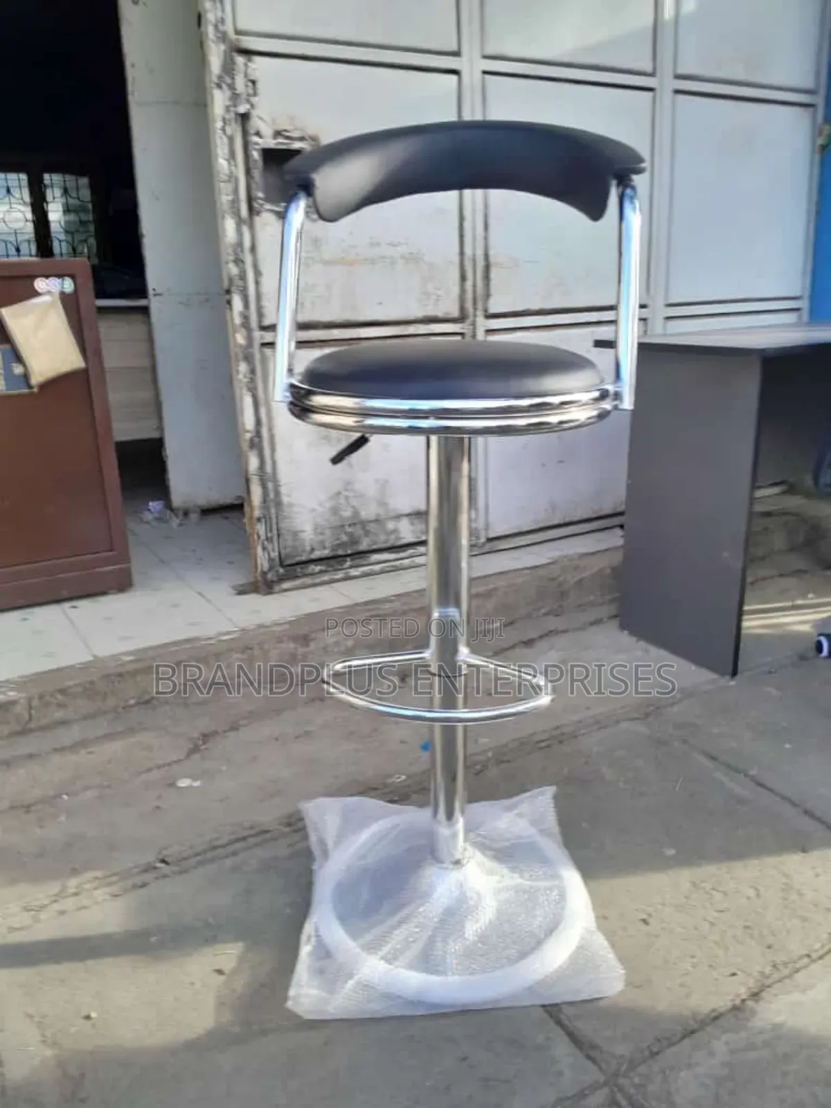 Adjustable High Stool