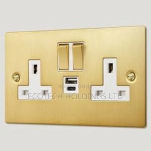Gold Executive USB Twin Socket - thumbnail 2