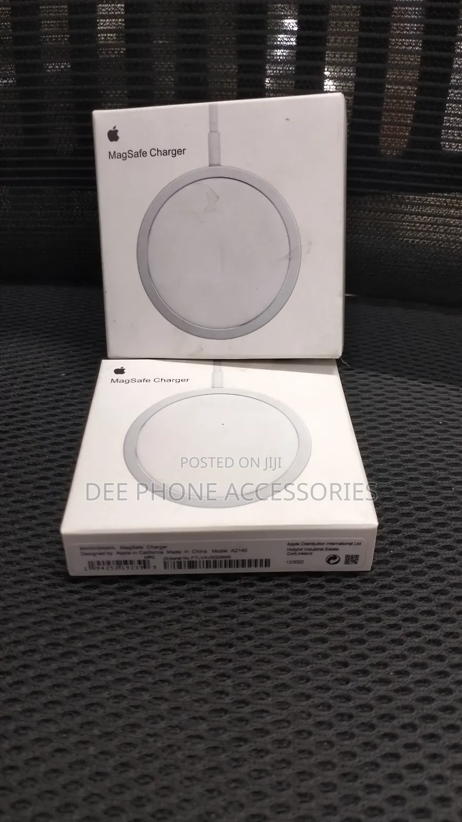 New iPhone Magsafe Wireless Charger