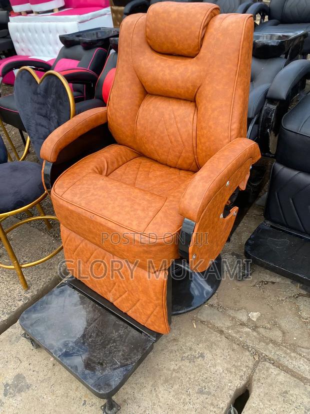 Brown Barber Chairs - thumbnail 3