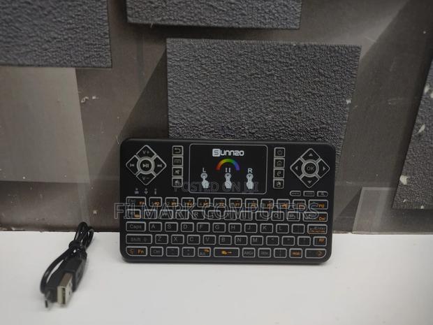 Mini Wireless Keyboard,Q9 Mini Keyboard With Touchpad - main view