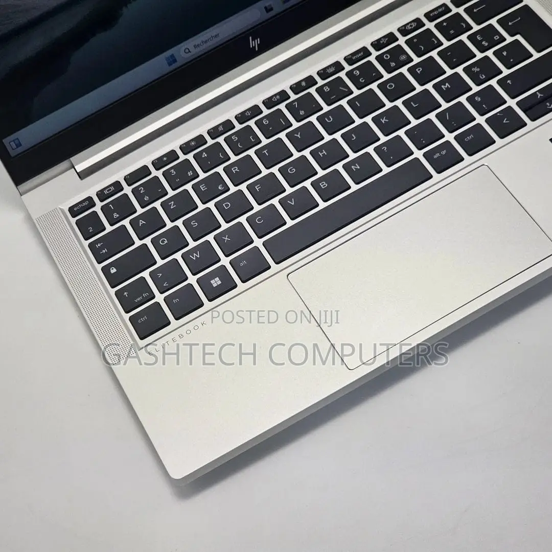 New Laptop HP 630 8GB Intel Core I5 SSD 512GB