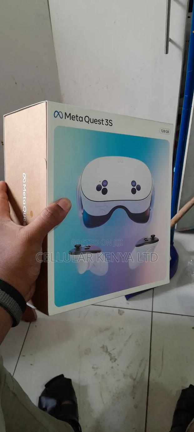 Samsung Meta Quest 3s 128gb Advanced All-in-One Vr Headset - thumbnail 2