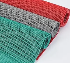High-Traffic Perforated PVC Spaghetti Carpets