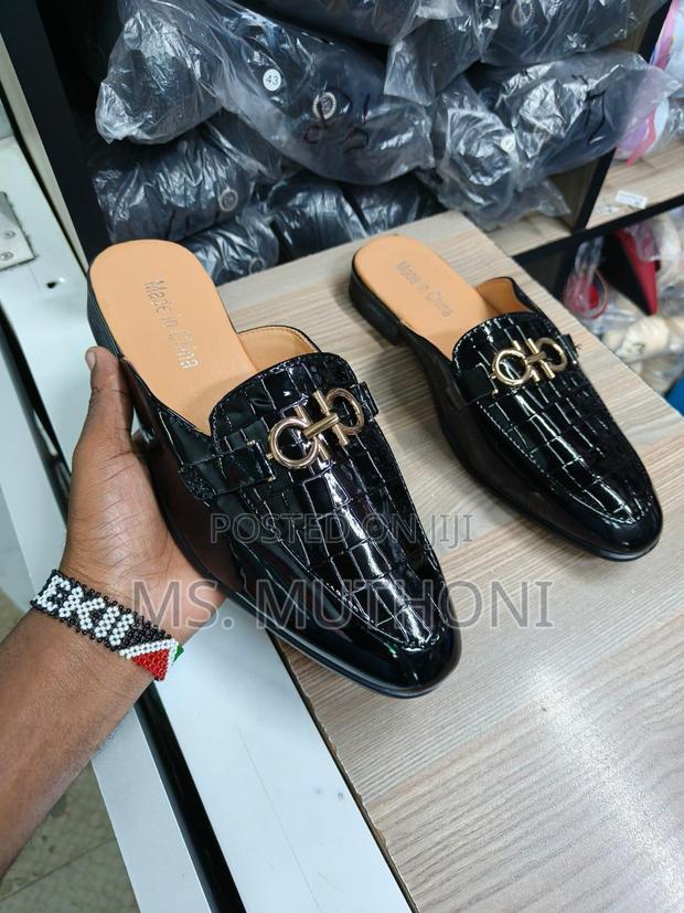 Quality Mules Size 40-45