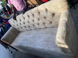 Styling Manicure Waiting Chairs