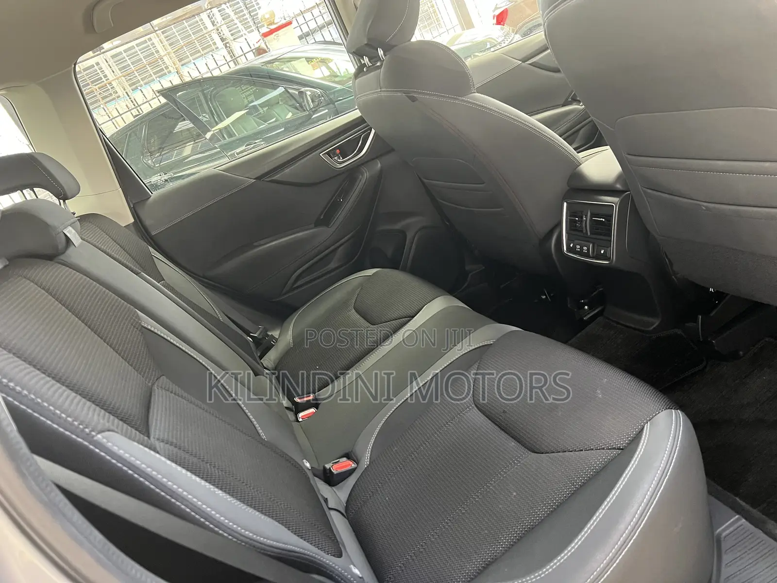 Subaru Forester 2018 Silver