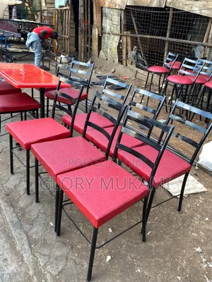 Red Low Squared Flat Restaurants and Bar Chairs