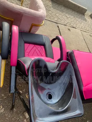 Pink Salon Sink Seat