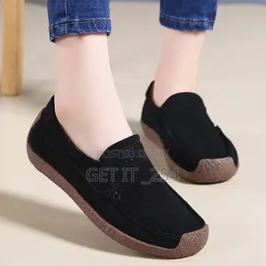 *Ladies Loafers* *Sizes 37,39,40,*