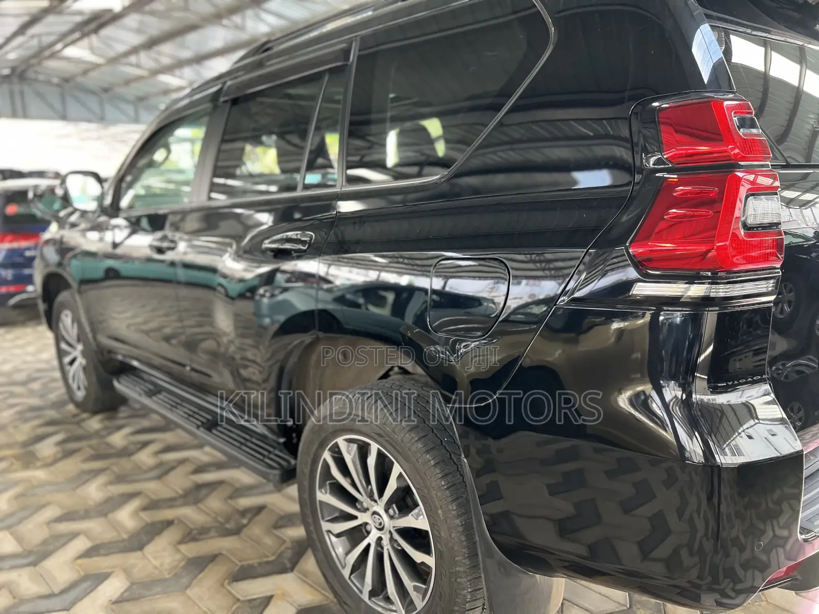 Toyota Land Cruiser 2018 Black