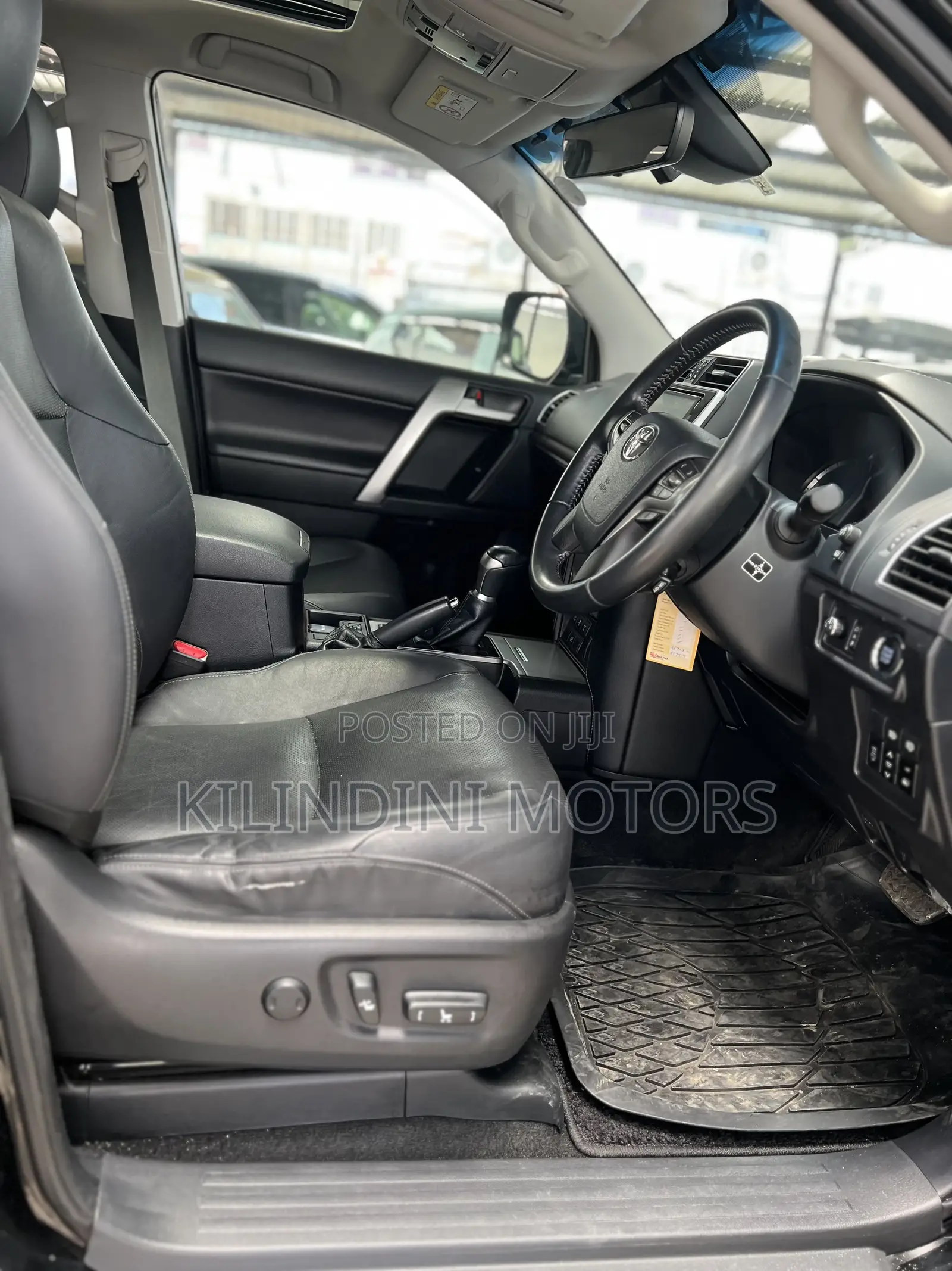 Toyota Land Cruiser 2018 Black