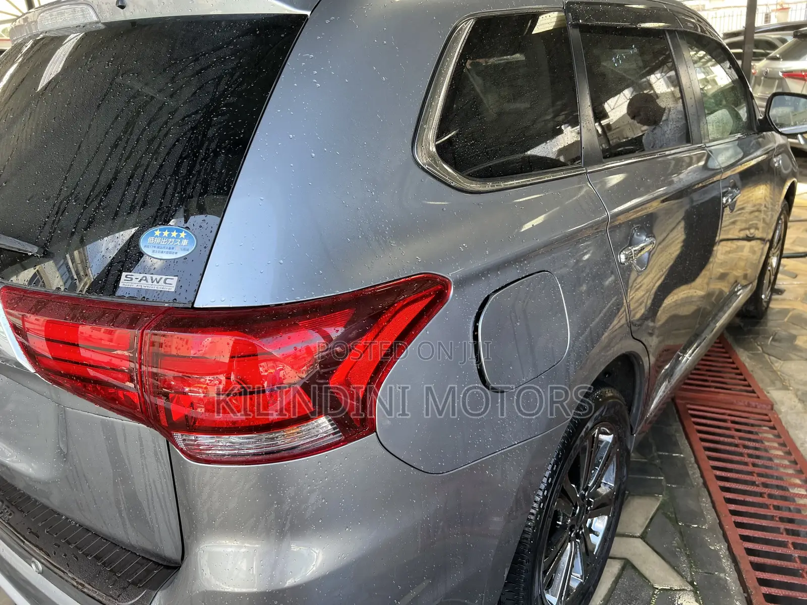 Mitsubishi Outlander 2019 Silver