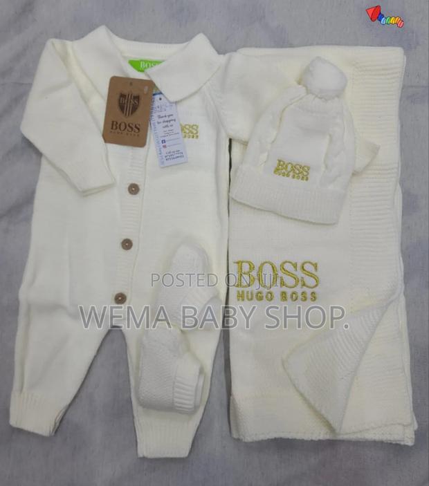 4pcs Newborn Set - thumbnail 3