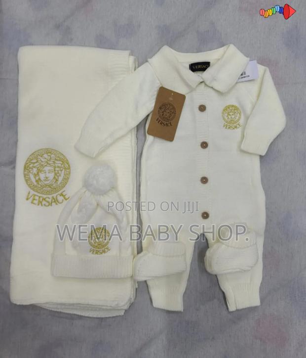 4pcs Newborn Set - thumbnail 4
