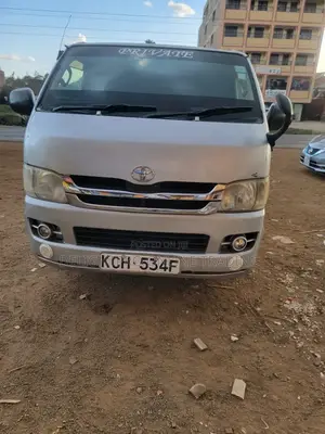 Toyota HiAce 2008 Silver