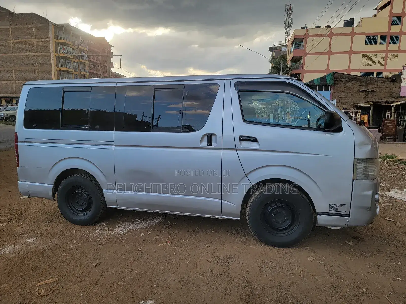 Toyota HiAce 2008 Silver
