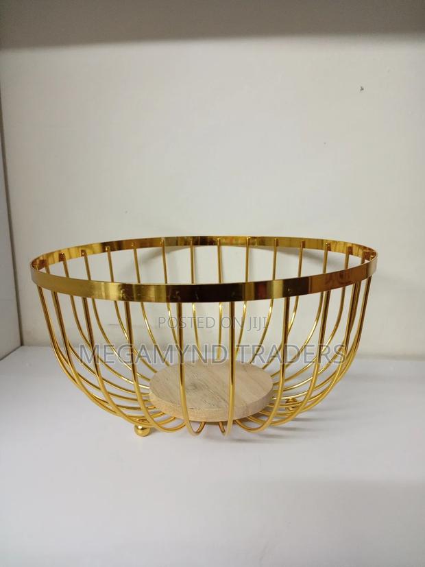 Golden Fruit Basket/Metal Fruit Basket