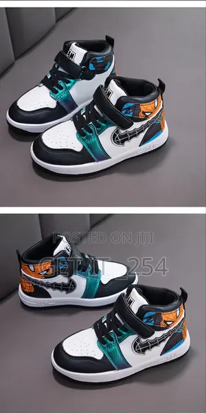 *Kids Spiderman Sneakers*
*Sizes : 35,36,37*