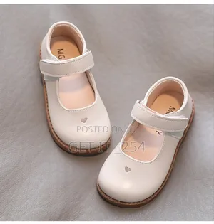 *Kids Fancy Flat Shoes*
*Sizes :21,22,23,25,29*