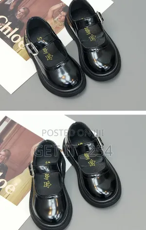 *Kids Wetlook Flat Shoes*
*Sizes :21,22,23,