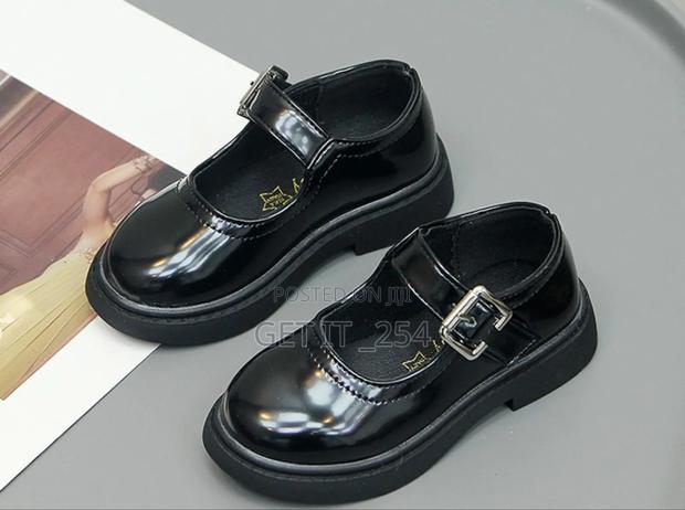 *Kids Wetlook Flat Shoes*
*Sizes :21,22,23, - thumbnail 3