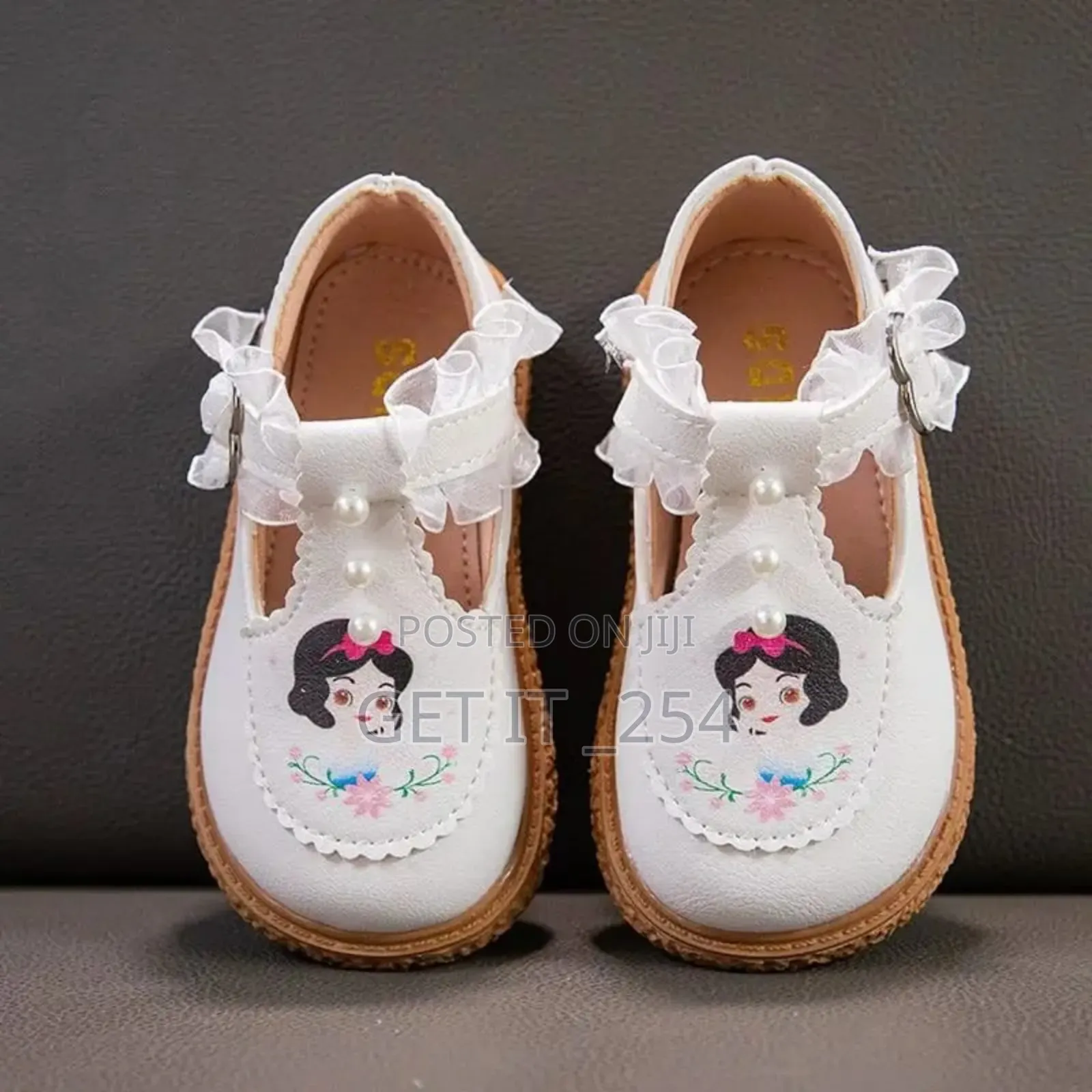 *Offer !!Offer! *
*Frozen Dolly Shoes*
*Sizes : 31,
