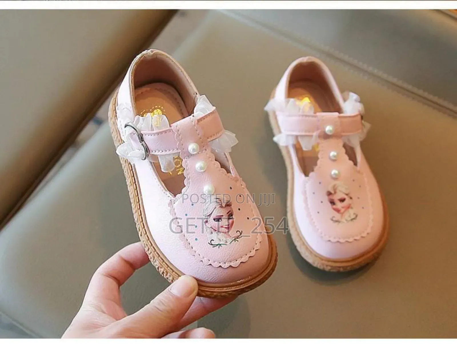 *Offer !!Offer! *
*Frozen Dolly Shoes*
*Sizes : 31,