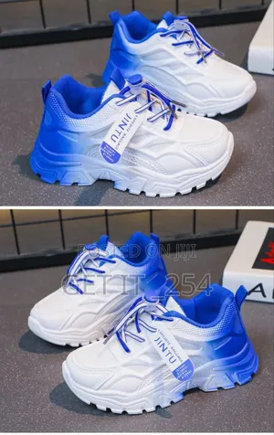 *Kids New Balance Sneaker*
*Sizes :21,22,23,24,25,26,